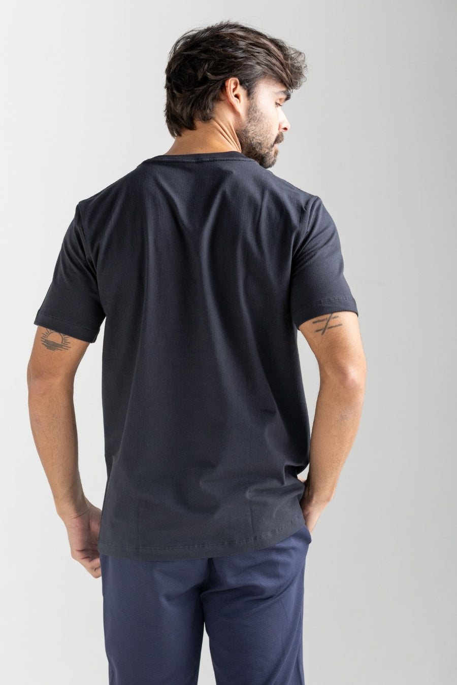 CAMISETA JACKARD PRETO