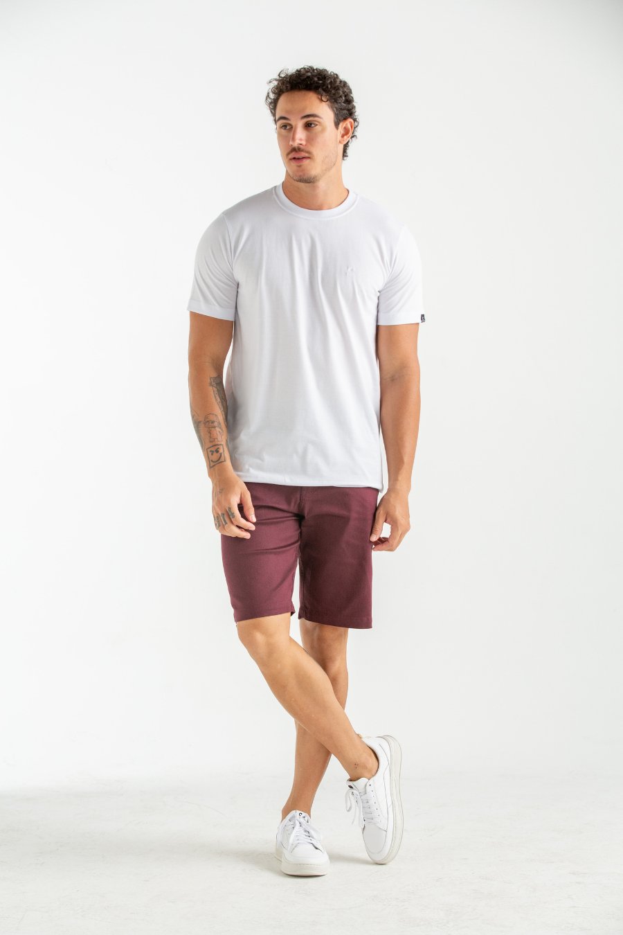 CAMISETA BÁSICA REGULAR FIT BRANCO