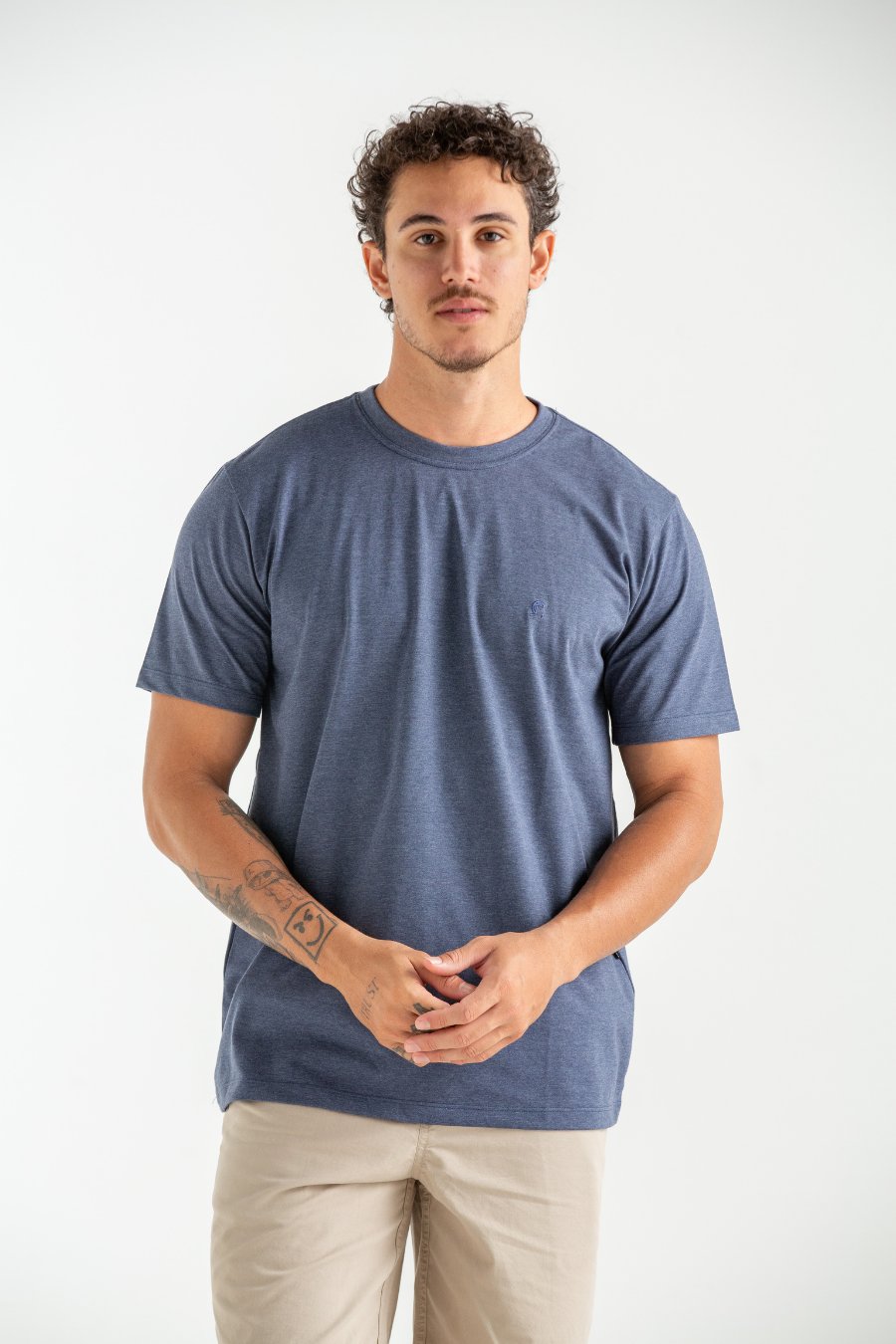 CAMISETA BÁSICA SLIM DENVER RECYCLE AZUL