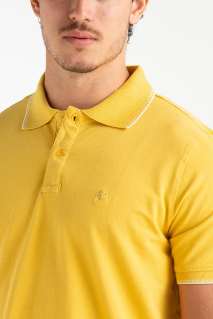 POLO PIQUET FLORA MOSTARDA