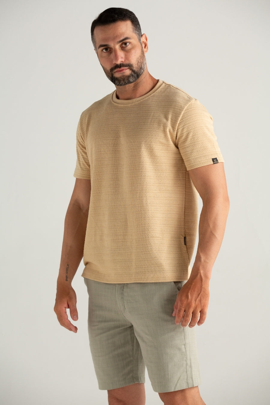 CAMISETA REGULAR MIKONOS BEGE