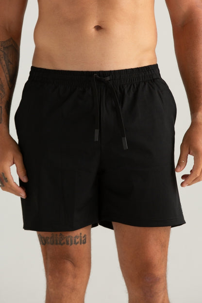 SHORTS TECH PRETO