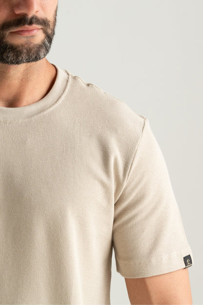 CAMISETA MALHA SLIM EGEU AREIA