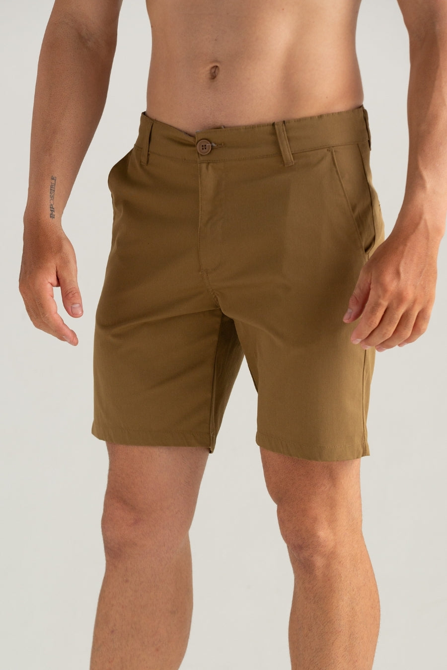 BERMUDA DE TECIDO SPORT FINO OTTO CARAMELO