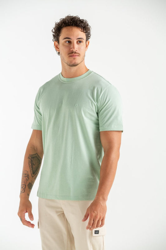 CAMISETA BÁSICA REGULAR FIO 40 VERDE AGUA