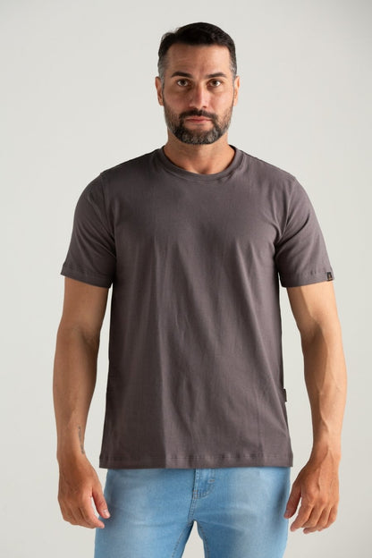 CAMISETA BASICA SLIM CONFORT CHUMBO