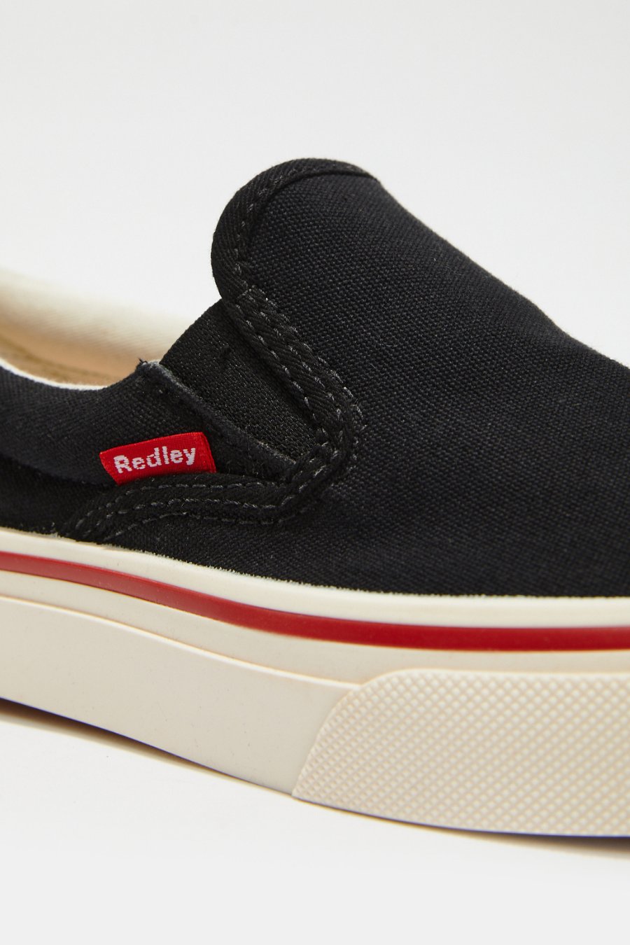 TENIS REDLEY ORIGINALS SLIP ON PRETO